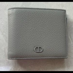 NWT Christian Dior Men’s Grey Bifold Wallet